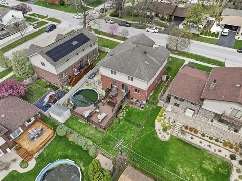 5733 West 97th Street Oak Lawn IL 60453