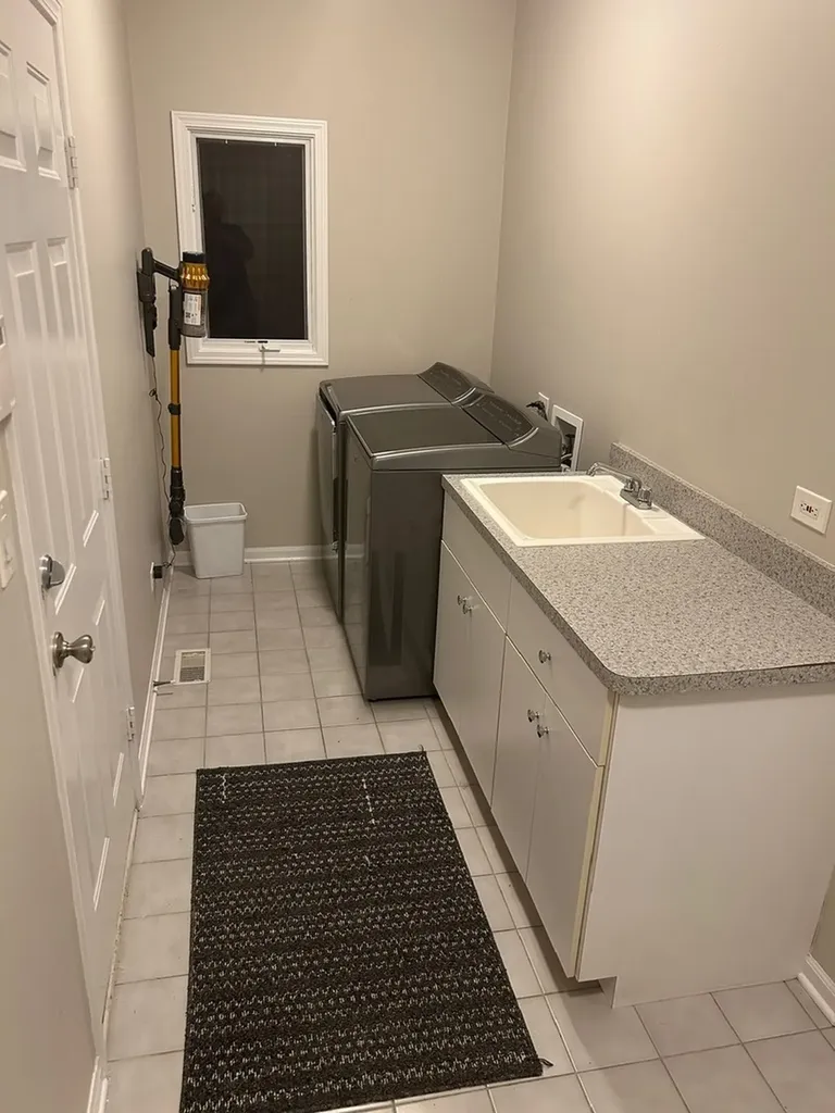 3547 Scottsdale Circle Naperville IL 60564