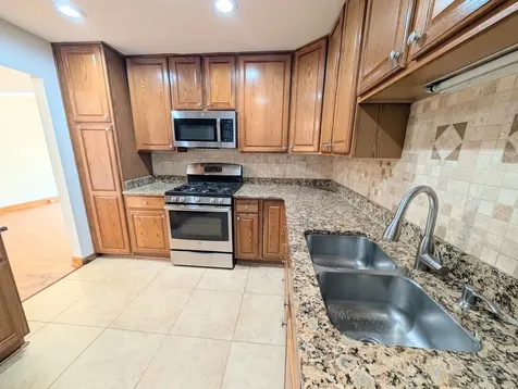 9588 Terrace Place Des Plaines IL 60016