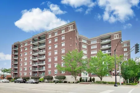 201 North Vail Avenue Arlington Heights IL 60004