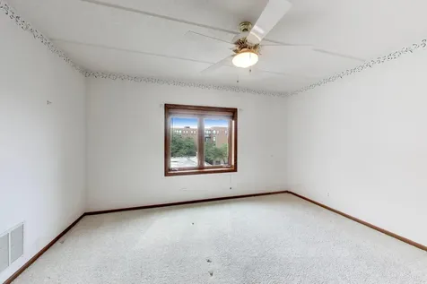 201 North Vail Avenue Arlington Heights IL 60004