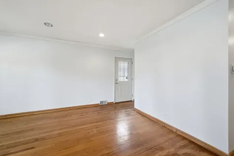 5835 Reba Street Morton Grove IL 60053