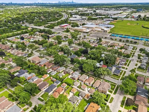 5835 Reba Street Morton Grove IL 60053