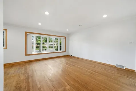5835 Reba Street Morton Grove IL 60053