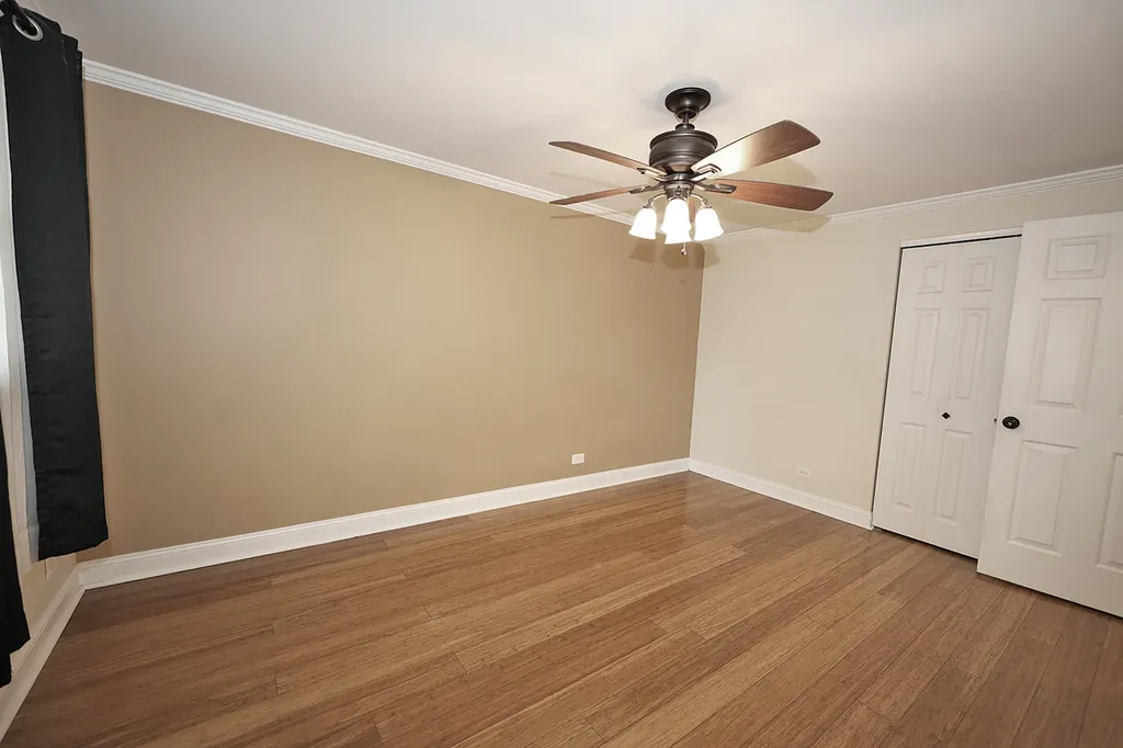 503 Case Court Schaumburg IL 60193