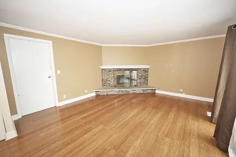 503 Case Court Schaumburg IL 60193