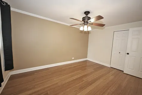 503 Case Court Schaumburg IL 60193