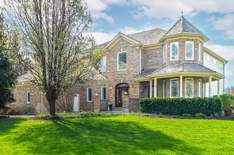 38868 North Oakcrest Lane Wadsworth IL 60083