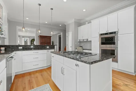 38868 North Oakcrest Lane Wadsworth IL 60083