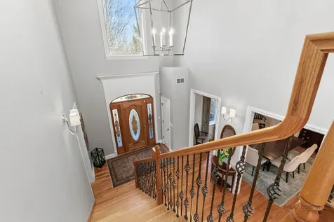 38868 North Oakcrest Lane Wadsworth IL 60083