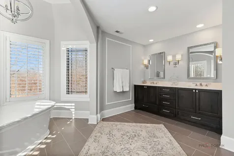 38868 North Oakcrest Lane Wadsworth IL 60083
