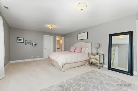 38868 North Oakcrest Lane Wadsworth IL 60083
