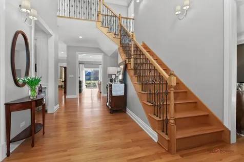 38868 North Oakcrest Lane Wadsworth IL 60083