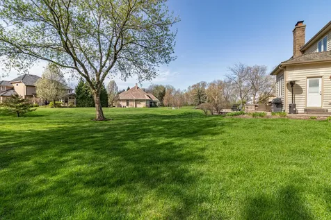 38868 North Oakcrest Lane Wadsworth IL 60083
