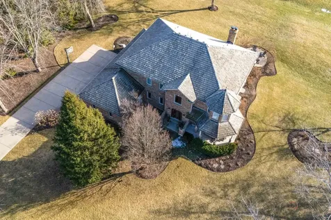 38868 North Oakcrest Lane Wadsworth IL 60083