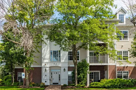 3243 Stratford Court Lake Bluff IL 60044