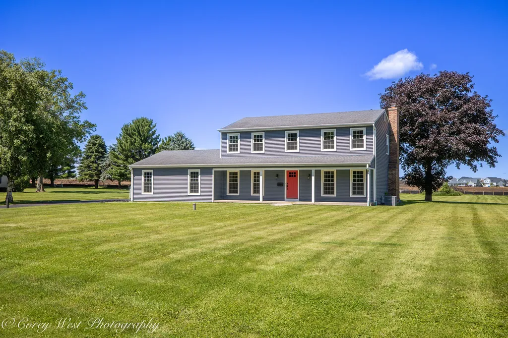 1N164 Stargrass Lane Elburn IL 60119