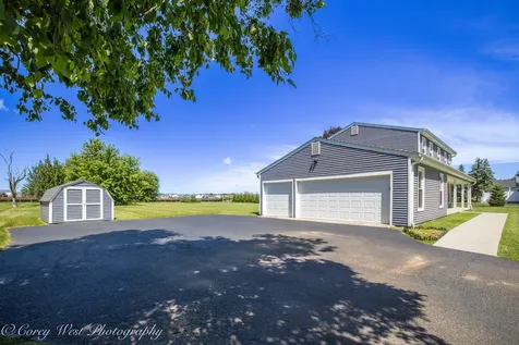 1N164 Stargrass Lane Elburn IL 60119