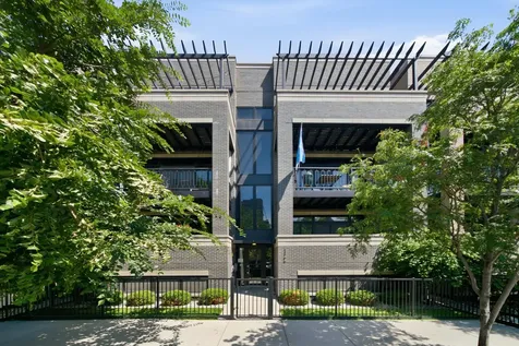 1366 West Walton Street Chicago IL 60642