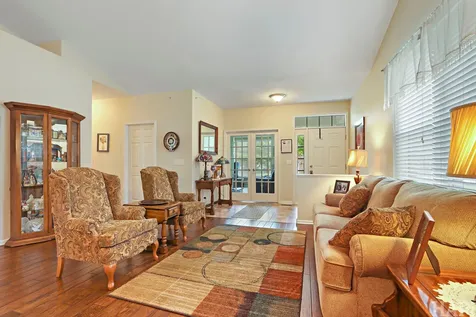 5952 Leeds Road Hoffman Estates IL 60192