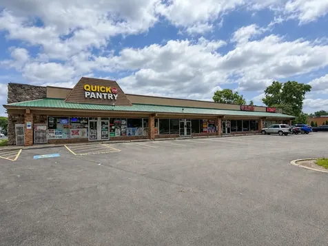 4663 Old Tavern Road Lisle IL 60532