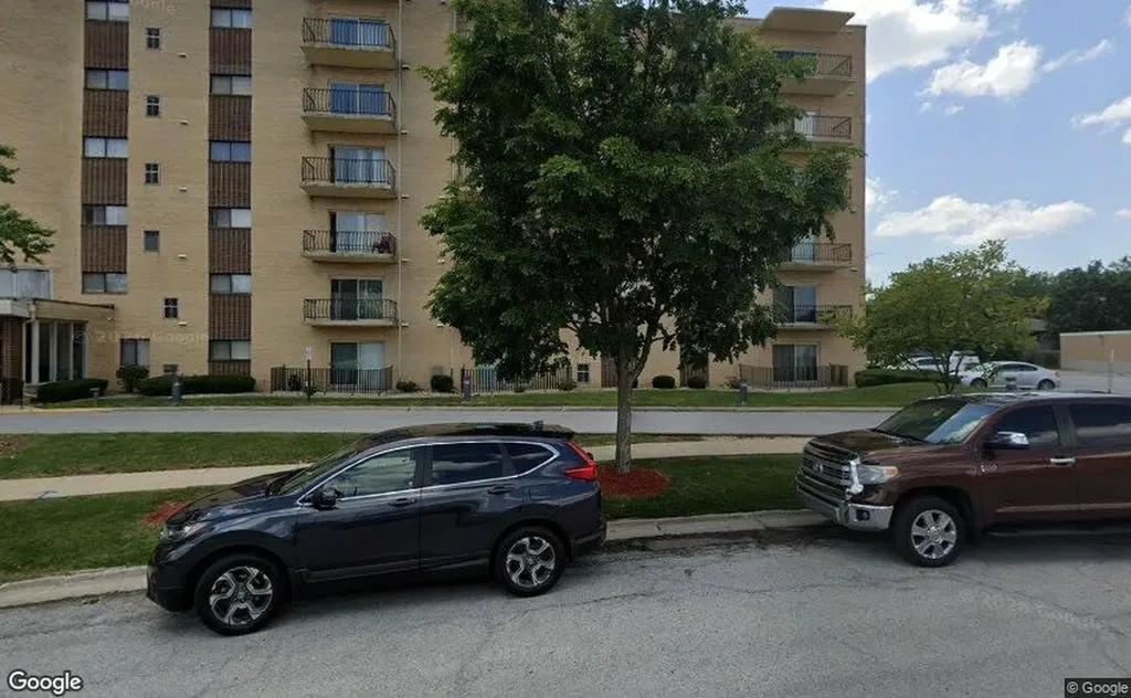 18400 Cherry Creek Drive Homewood IL 60430