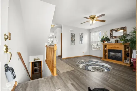 1801 Caton Ridge Drive Plainfield IL 60586
