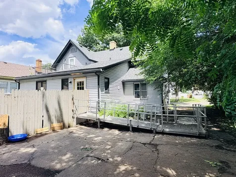 1712 Carney Avenue Rockford IL 61103