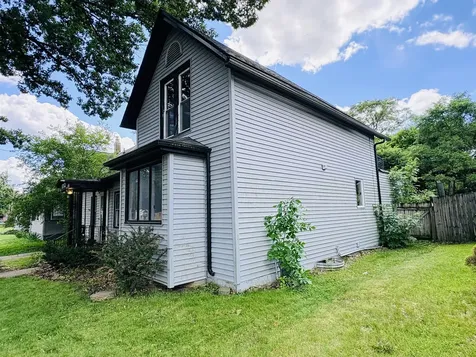 1712 Carney Avenue Rockford IL 61103