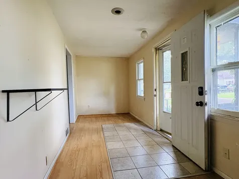 1712 Carney Avenue Rockford IL 61103