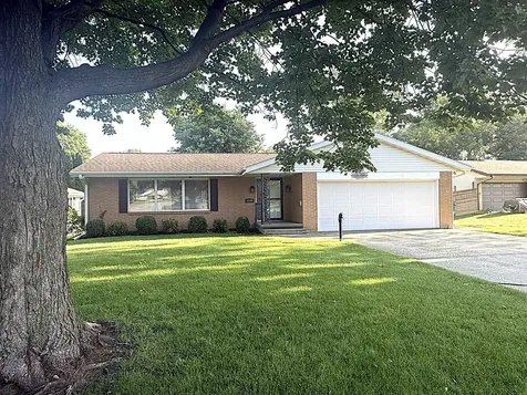 1419 Douglas Terrace Dixon IL 61021