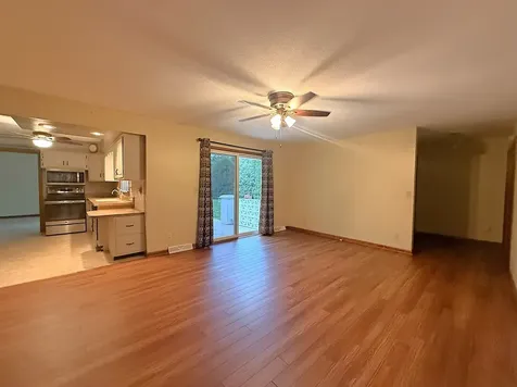 1419 Douglas Terrace Dixon IL 61021