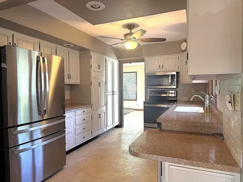 1419 Douglas Terrace Dixon IL 61021