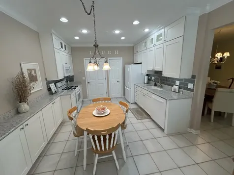 21561 Wolf Lake Court Crest Hill IL 60403