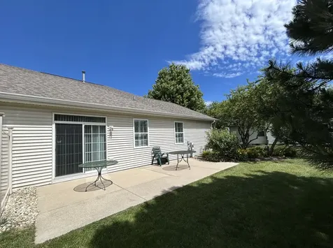 21561 Wolf Lake Court Crest Hill IL 60403