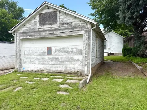 728 7TH Street Lasalle IL 61301