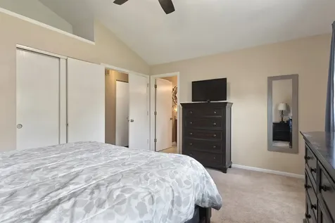 19715 South Skye Drive Frankfort IL 60423