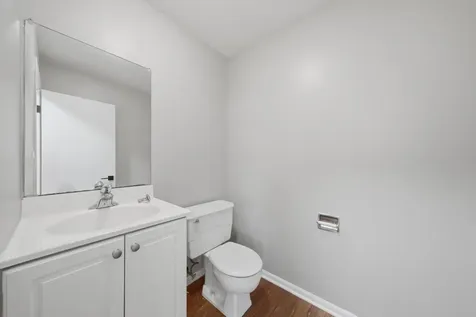 1520 Crestwood Court Aurora IL 60506