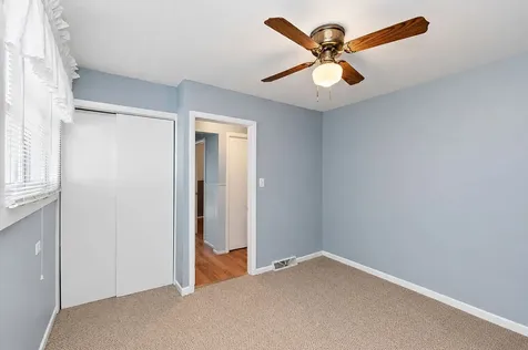 315 East 2nd Street East Dundee IL 60118