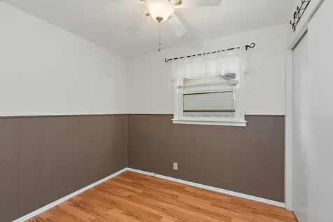 315 East 2nd Street East Dundee IL 60118