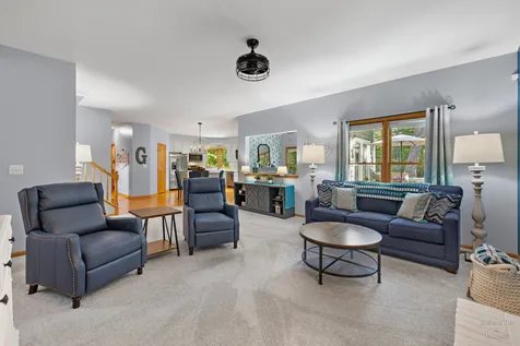 408 Kelly Lane Crystal Lake IL 60012