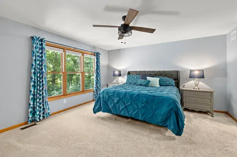 408 Kelly Lane Crystal Lake IL 60012