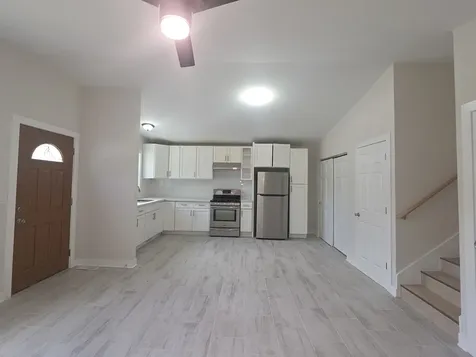 306 Brierhill Drive Round Lake Park IL 60073