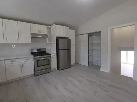 306 Brierhill Drive Round Lake Park IL 60073