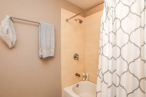 653 North Kingsbury Street Chicago IL 60654