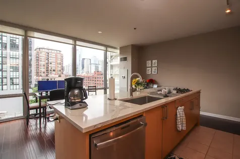 653 North Kingsbury Street Chicago IL 60654