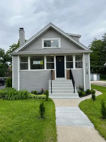 1416 South 17th Avenue Maywood IL 60153