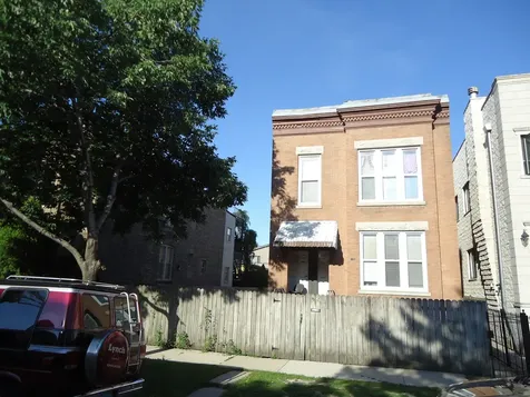 821-23 North Fairfield Avenue Chicago IL 60622
