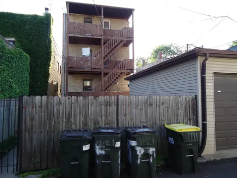 821-23 North Fairfield Avenue Chicago IL 60622