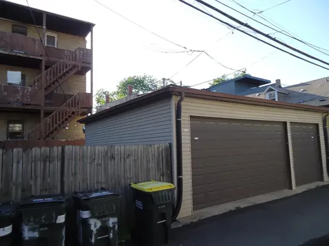 821-23 North Fairfield Avenue Chicago IL 60622